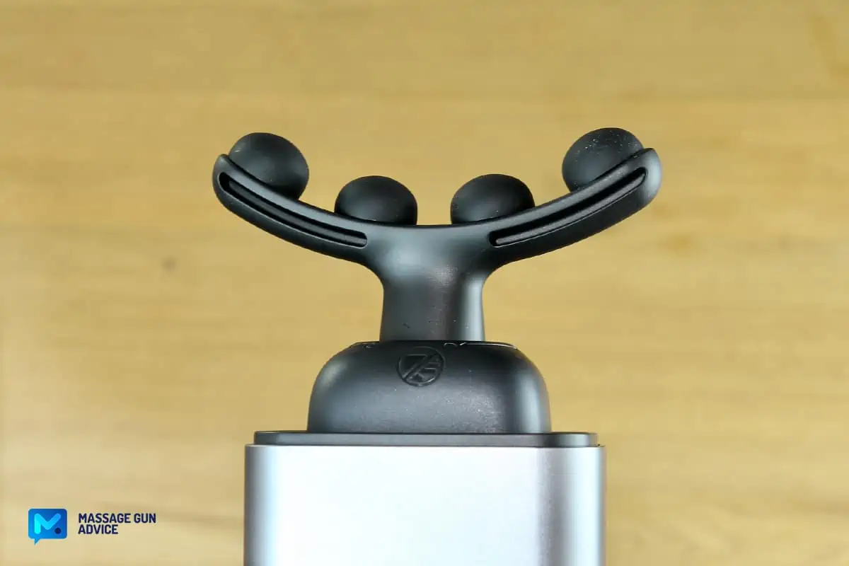 Recovapro MAX Review - A Heavy, but Amazingly Powerful Massage Gun 25 Arc attachment on recovapro max