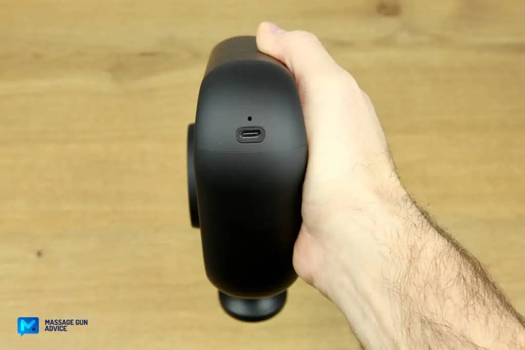 Bob and Brad D6 Pro Review - Less Than Half the Price of Theragun Pro! 11 Bob And Brad D6 Pro Usb C Charging Port