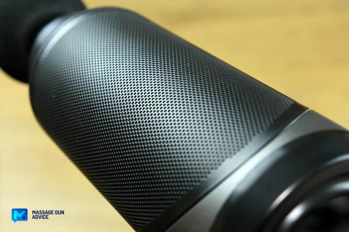 Medcursor Massage Gun Review: OK for Beginners, but Quite a Thrill for the Pros! 7 percussion handheld massager: medcursor mg01