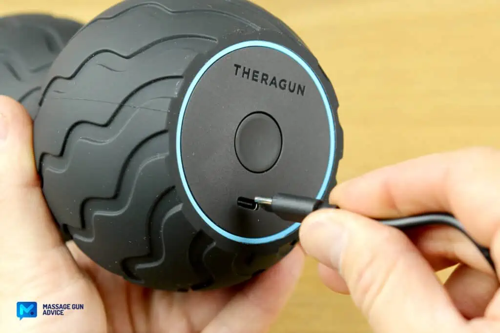 Theragun Wave Duo Review - Better Than the Wave Roller? 31 Theragun Wave Duo Usb C Charging Port